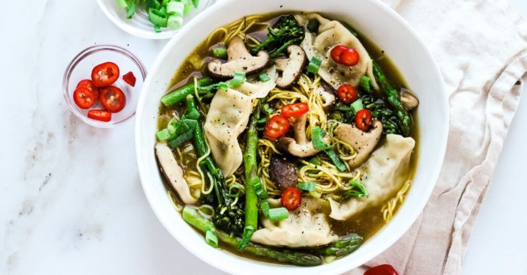 Veggie Gyoza Soup